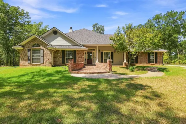 8149 Southdowns Drive, Shreveport, LA 71107