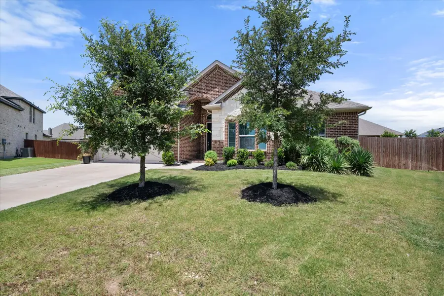 5600 Log Cabin Court, Midlothian, TX 76065 - #2