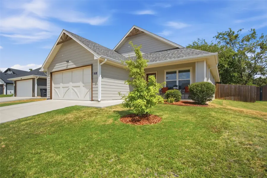 211 Clover Circle, Weatherford, TX 76086 - #2