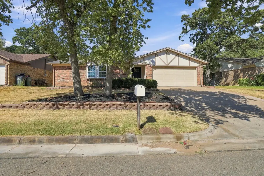 3708 Bordeaux Court, Arlington, TX 76016 - #2