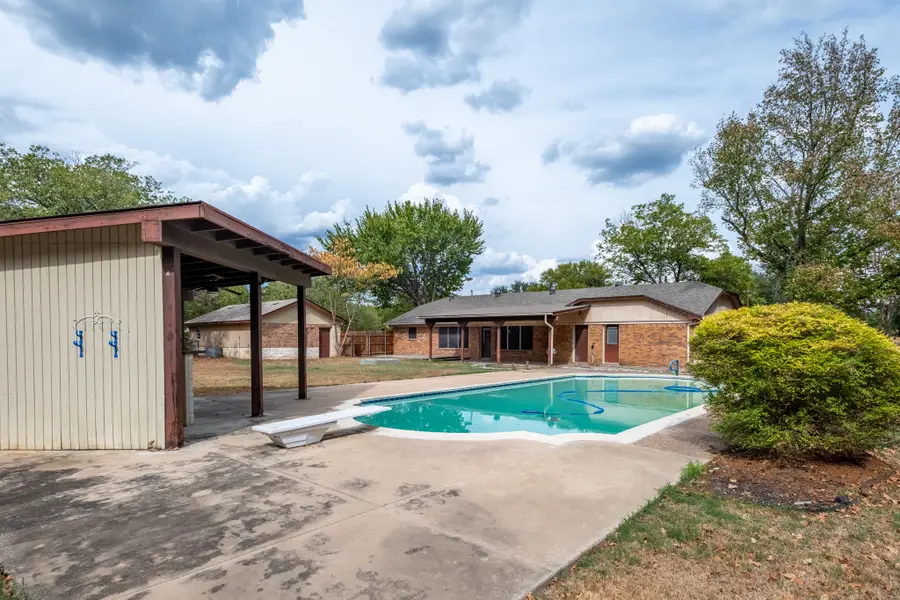 156 S Pearson, Keller, TX 76248 - #3