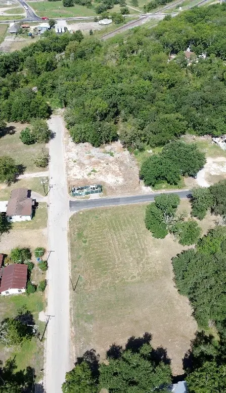 601 Universal Street #B, Navasota, TX 77868 - #3