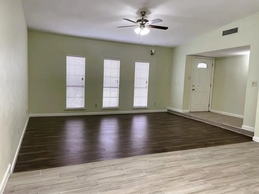 6602 Forestview Drive, Arlington, TX 76016 - #2