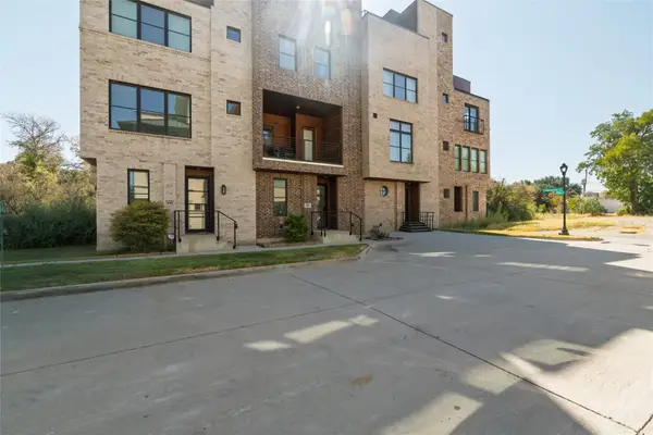 449 S Rayner Street, Fort Worth, TX 76111