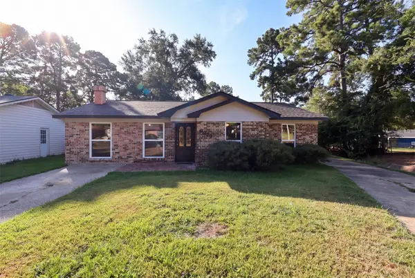 9029 Lone Oak Drive, Shreveport, LA 71118
