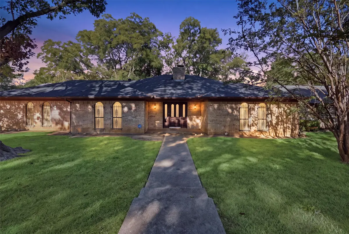 6437 Suncrest Court, North Richland Hills, TX 76180 - #1