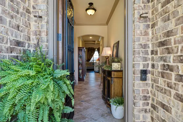586 Bordeaux Drive, Rockwall, TX 75087