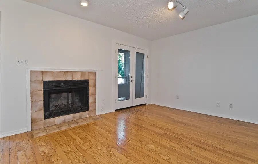 5757 E University Boulevard #27Y, Dallas, TX 75206 - #2