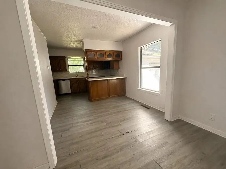 3910 Johnson Street, Greenville, TX 75401 - #2