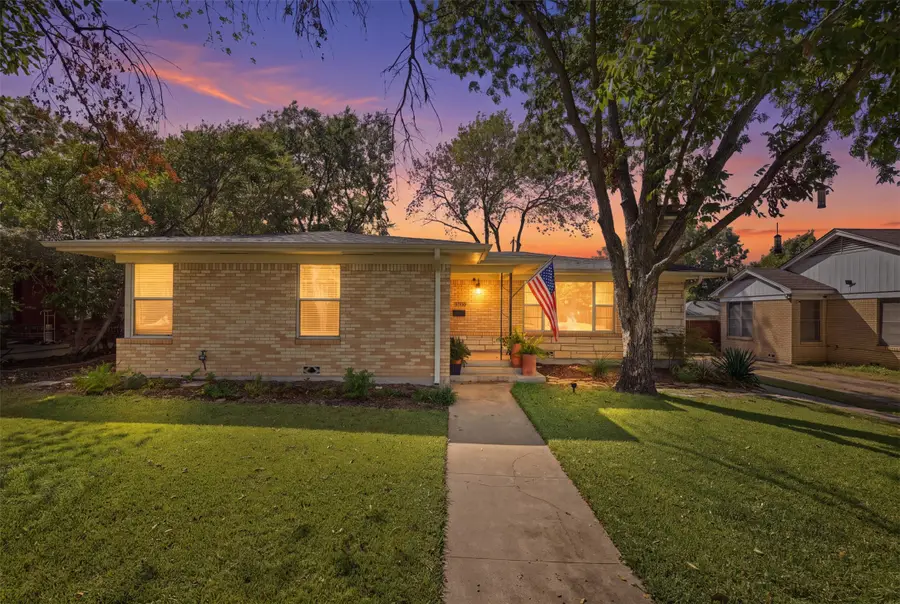 2908 Ryan Place Drive, Fort Worth, TX 76110 - #2