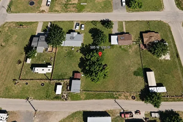 505 W 12th Street, Quanah, TX 79252