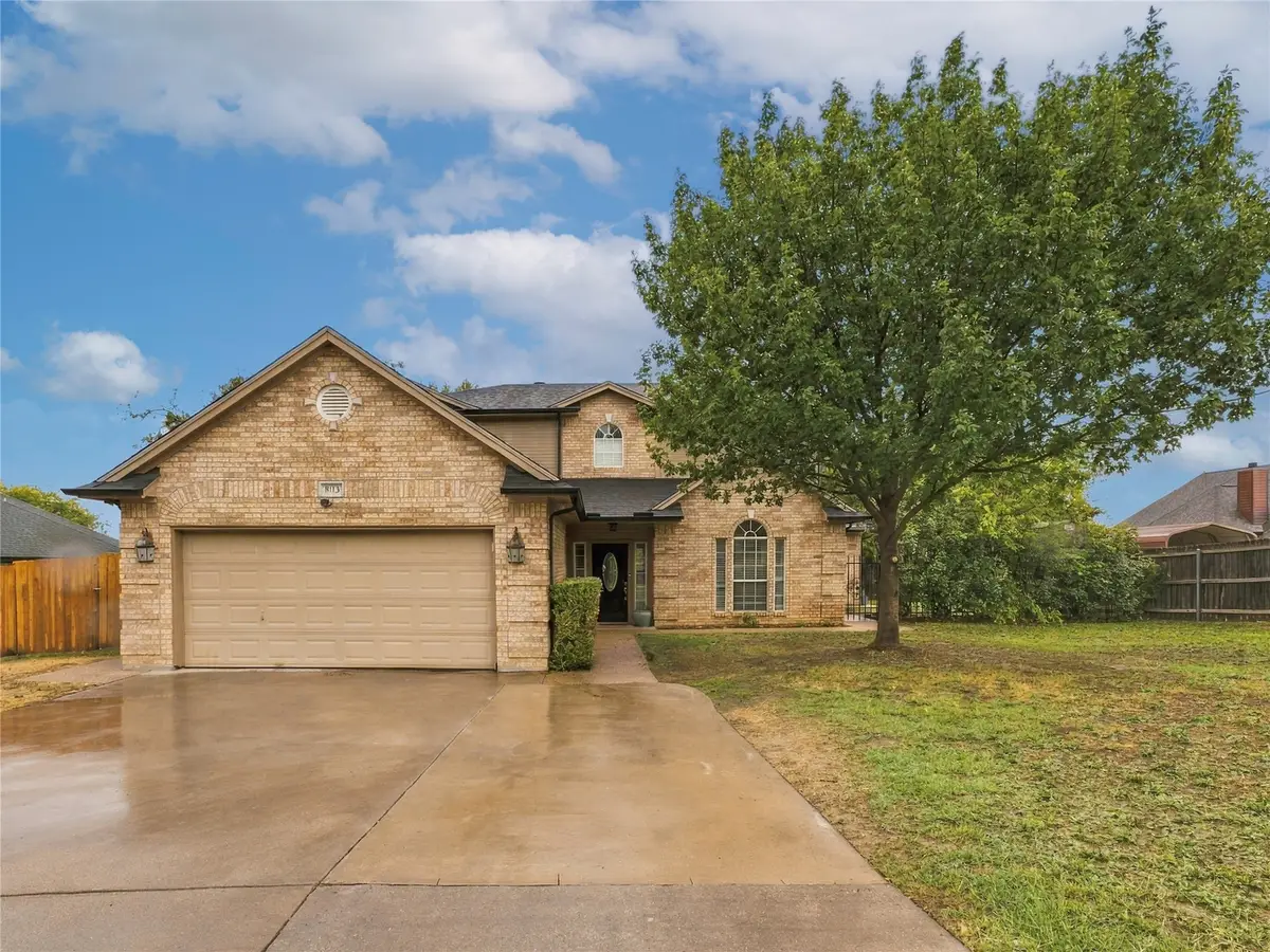 803 N State Street, Decatur, TX 76234 - #1
