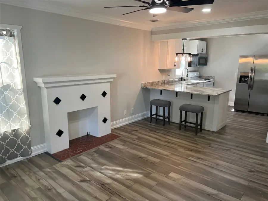 421 Edwards Street, Bossier City, LA 71111 - #2