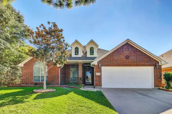 1506 Park Grove Drive, Irving, TX 75060