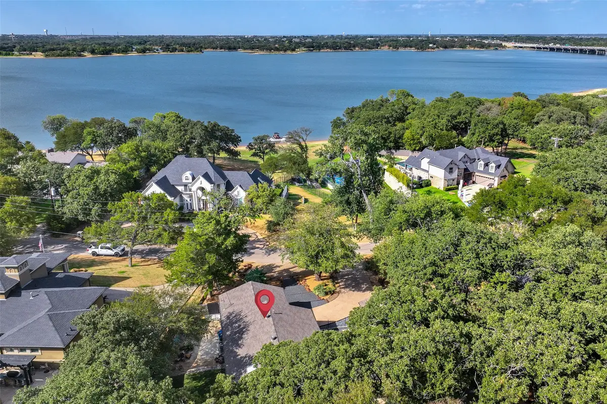 301 Lakeland Drive, Highland Village, TX 75077 - #1
