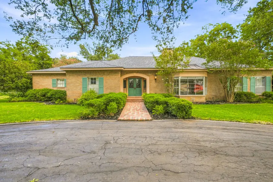 711 Hurt Street, Dublin, TX 76446 - #2