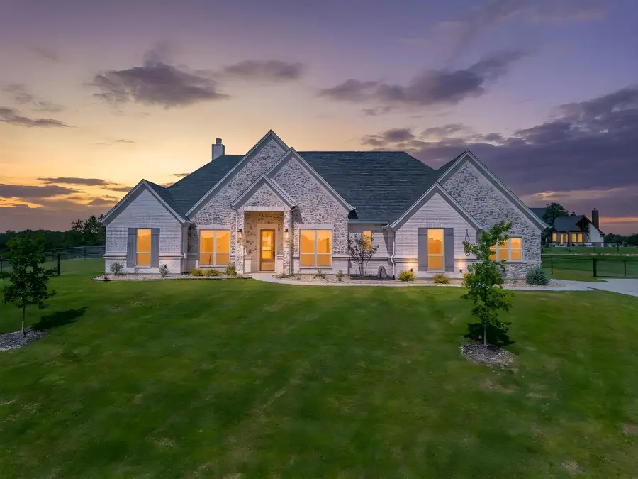 1038 Deer Island Court, Azle, TX 76020 - #2