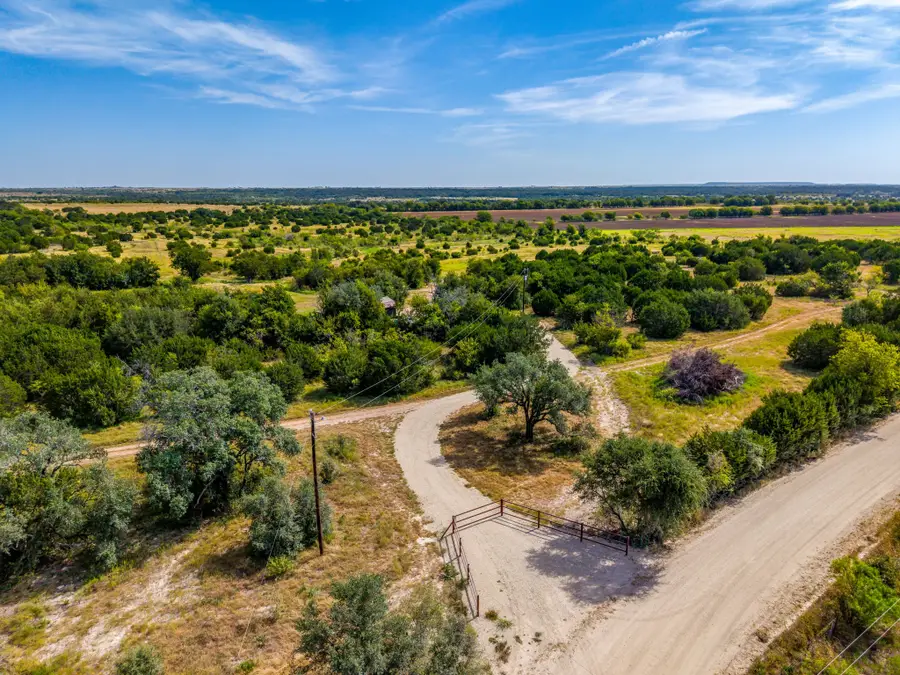 1274 County Road 110, Hamilton, TX 76531 - #2