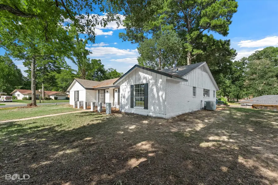 3212 Deerfield Drive, Haughton, LA 71037 - #3