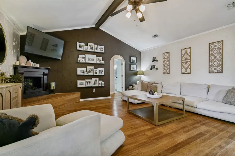 6917 Smithfield Road, North Richland Hills, TX 76182 - #2