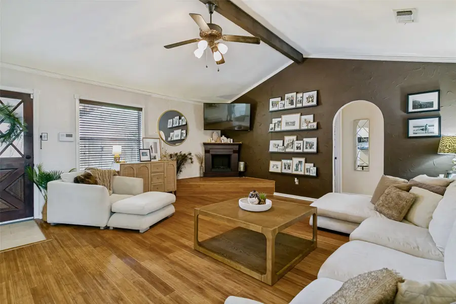 6917 Smithfield Road, North Richland Hills, TX 76182 - #3