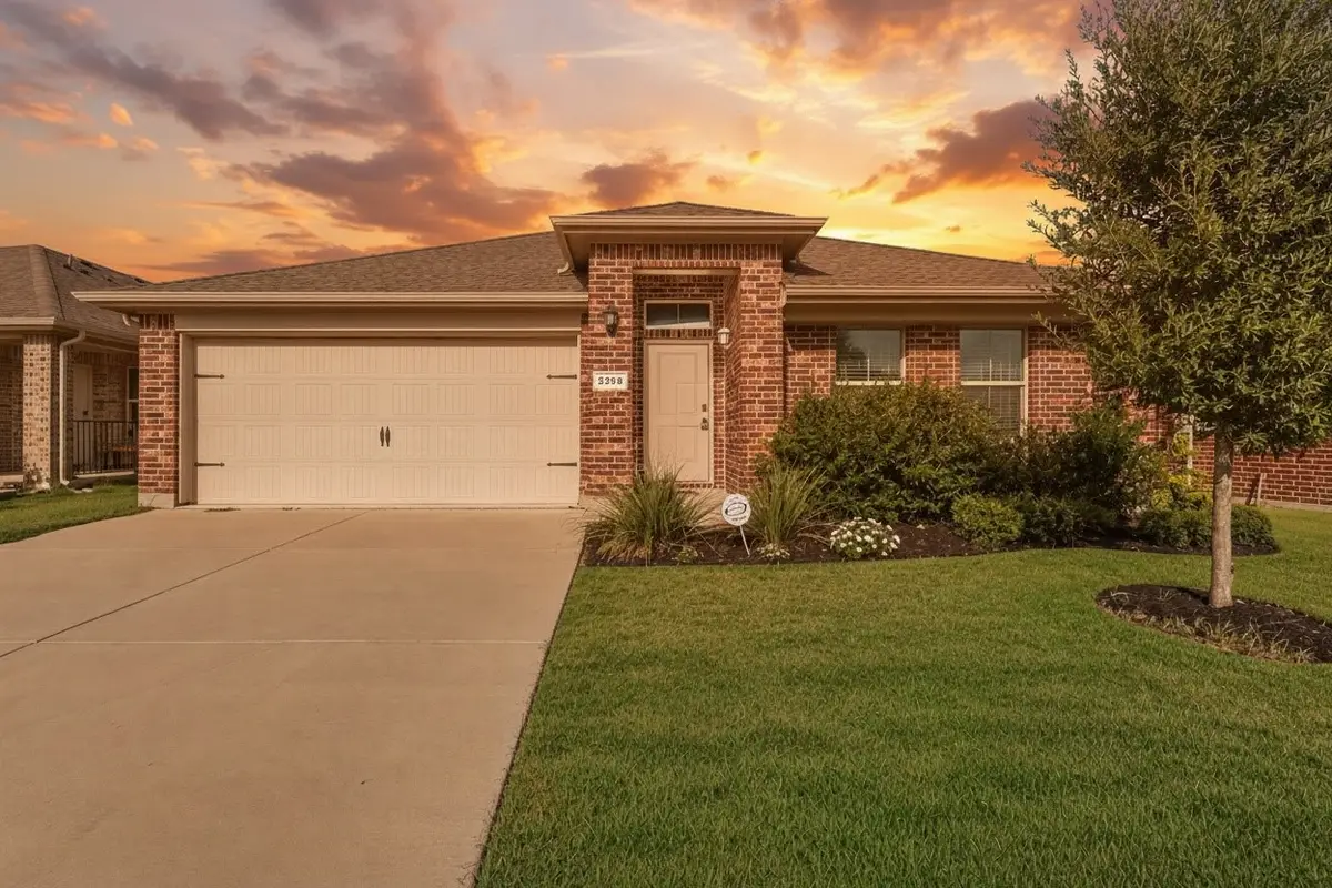 2208 Sadlers Creek Lane, Fort Worth, TX 76108 - #1
