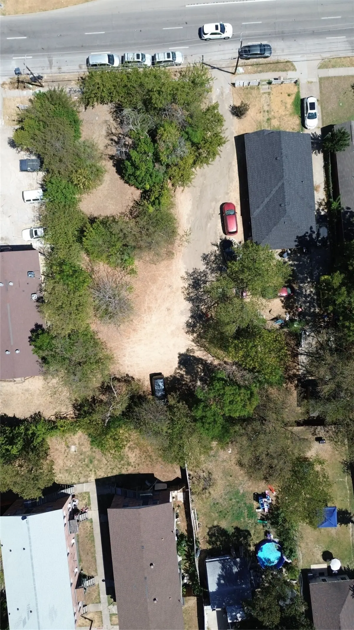 1419 S Barry Avenue, Dallas, TX 75223 - #1