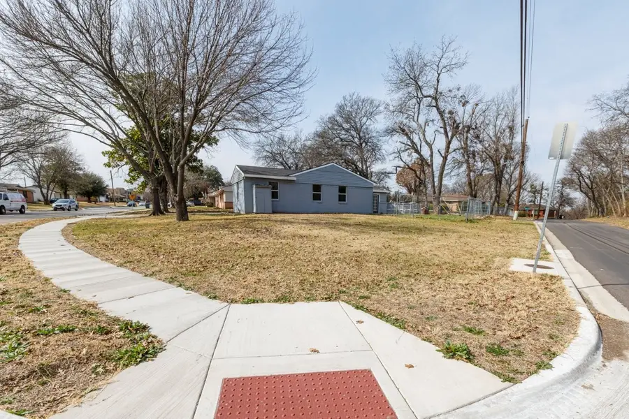 3831 Black Oak Drive, Dallas, TX 75241 - #3
