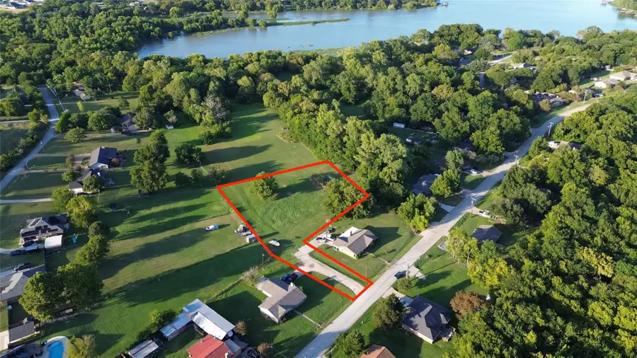 104 Chisholm Trail, Waxahachie, TX 75165 - #2