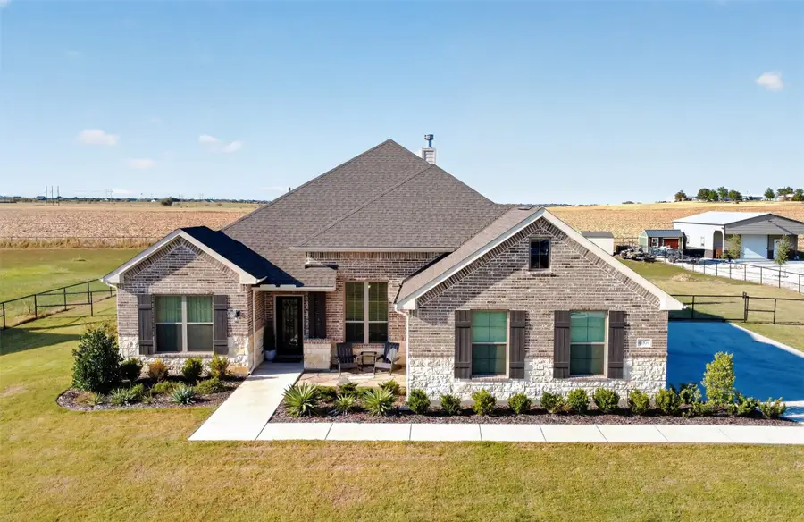 4004 Sanger Meadow Drive, Sanger, TX 76266 - #2