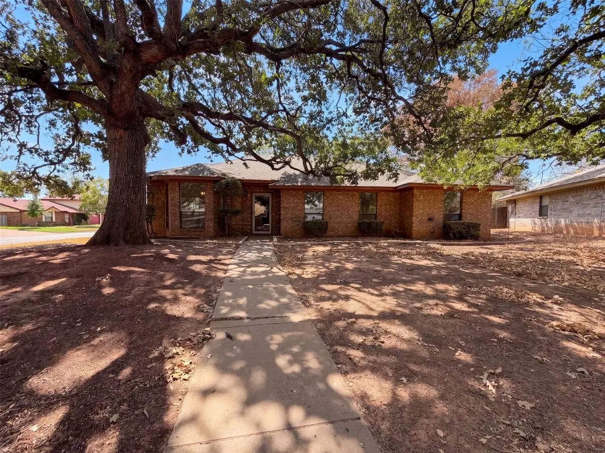 5126 Eagle Nest Drive, Arlington, TX 76017 - #1