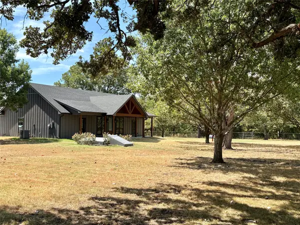 5790 Dripping Springs Road, Denison, TX 75021