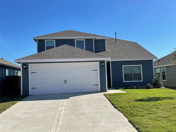 13713 Logan Pass Drive, Ponder, TX 76259