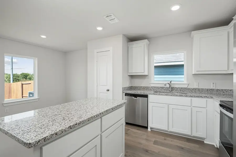 4806 Fillmore Drive, Greenville, TX 75401 - #2
