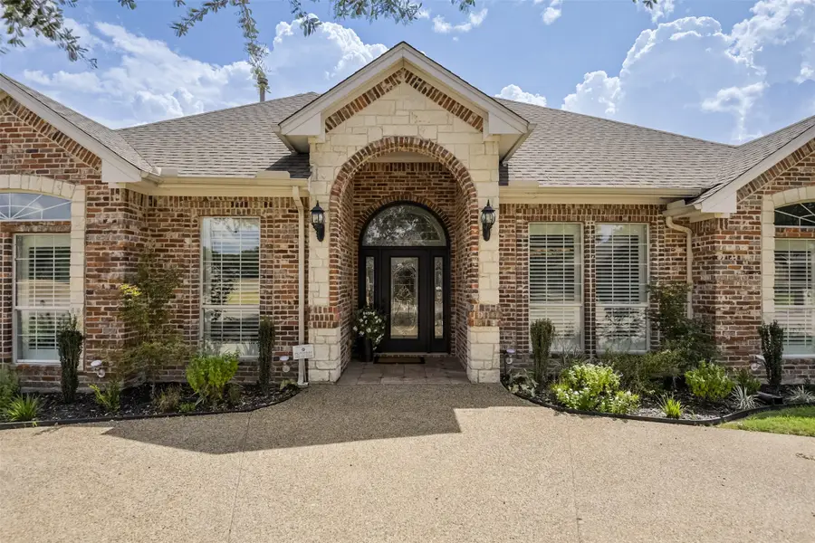 818 Amherst Drive, Waxahachie, TX 75165 - #2