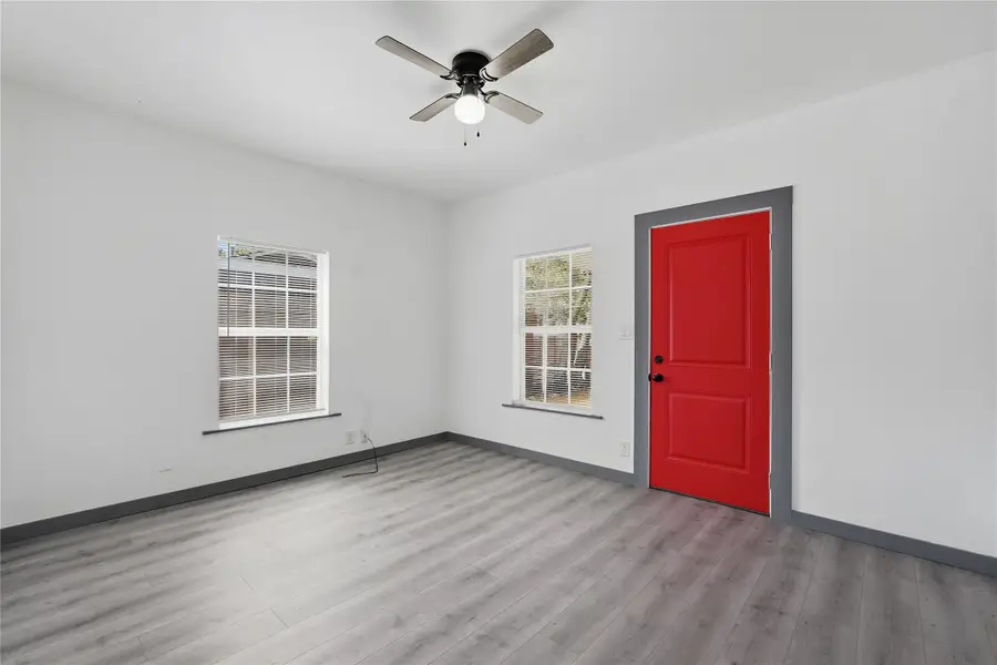 1118 Oxford Street, River Oaks, TX 76114 - #3
