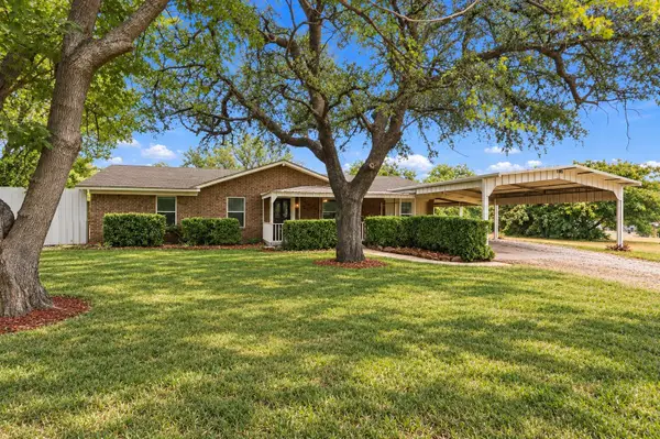 116 Eastridge Drive, Springtown, TX 76082