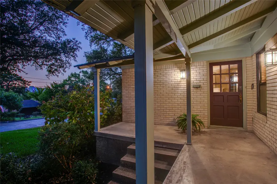 920 Bison Trail, Dallas, TX 75208 - #3
