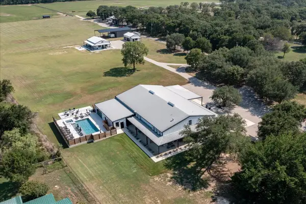 5380 Temple Hall Highway, Granbury, TX 76049