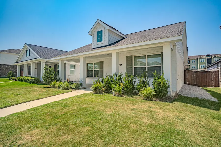 6713 Lake Overlook Drive, Fort Worth, TX 76135 - #3