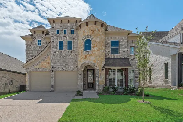 1312 Sundance Lane, Justin, TX 76247