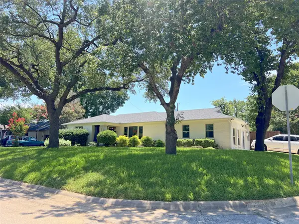 1200 Daisy Lane, Irving, TX 75061