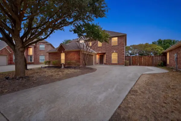 109 Evening Star Circle, Red Oak, TX 75154