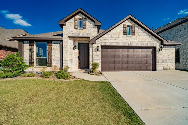920 Bald Cypress Drive, Fate, TX 75087