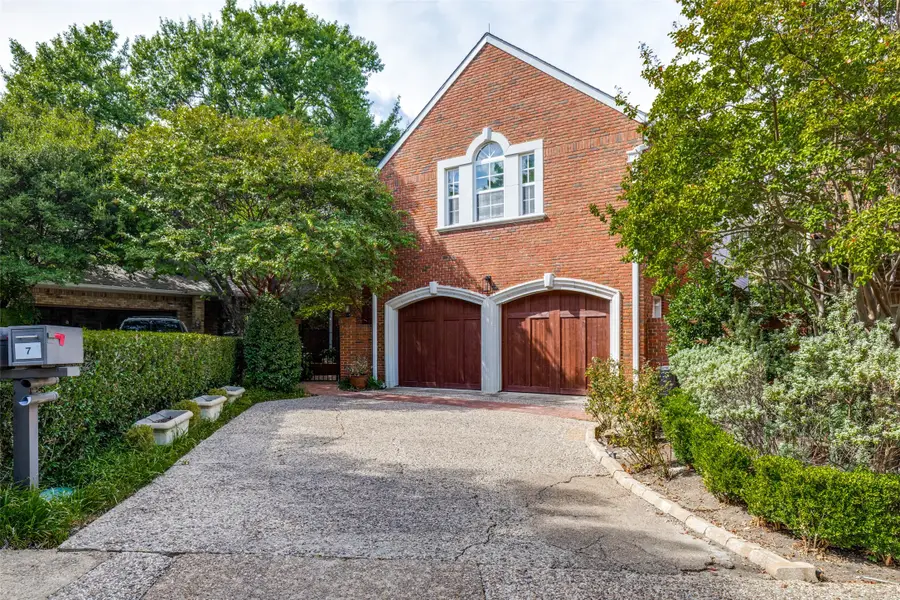 7 Queensview Court, Dallas, TX 75225 - #2