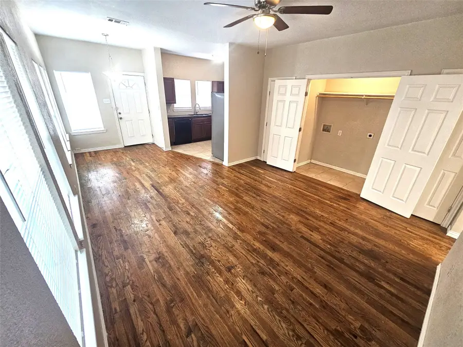 1921 & 1923 & 1925 & 1927 W 10th Street, Dallas, TX 75208 - #2