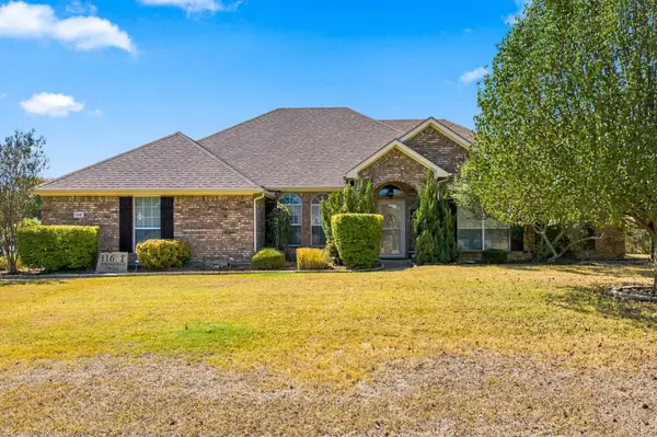 116 Springfield Circle, Red Oak, TX 75165