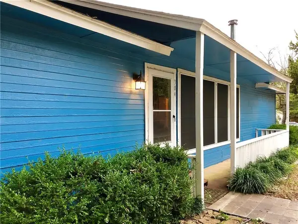 304 Nighthawk Drive, Pottsboro, TX 75076