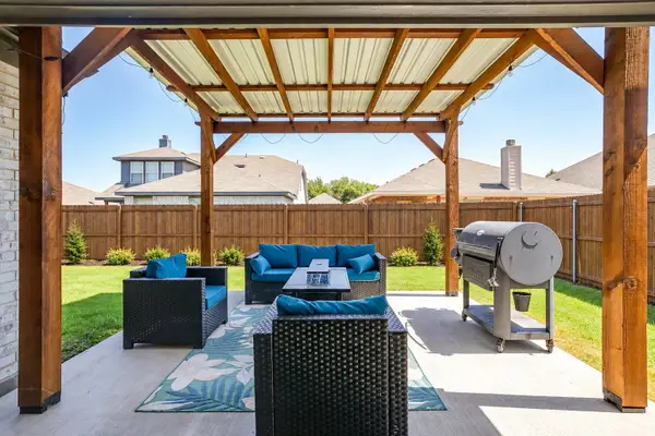 421 Escondido Street, Weatherford, TX 76087
