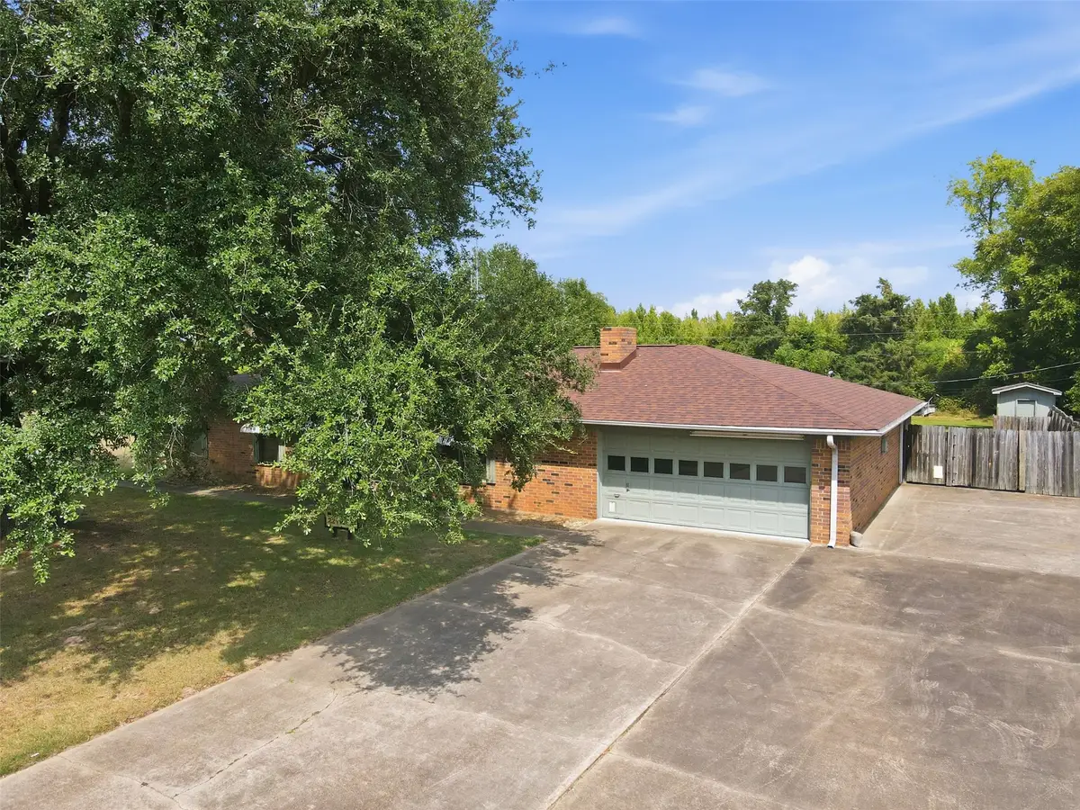 221 County Road 3220, Mount Pleasant, TX 75455 - #1